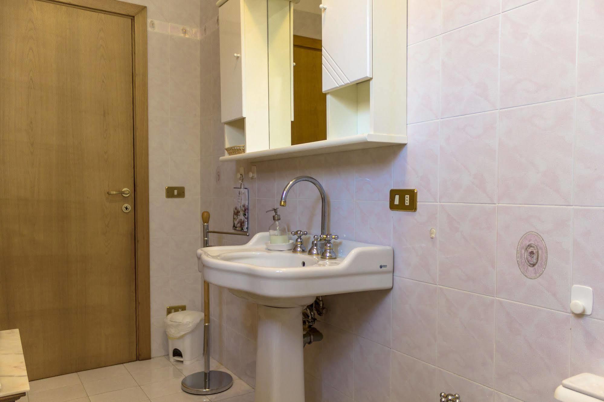 Le Monachette Bed & Breakfast Ascoli Piceno Luaran gambar