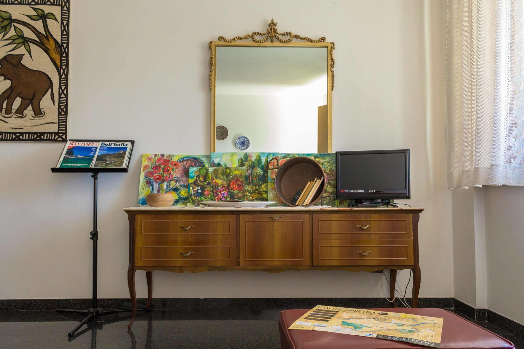 Le Monachette Bed & Breakfast Ascoli Piceno Luaran gambar